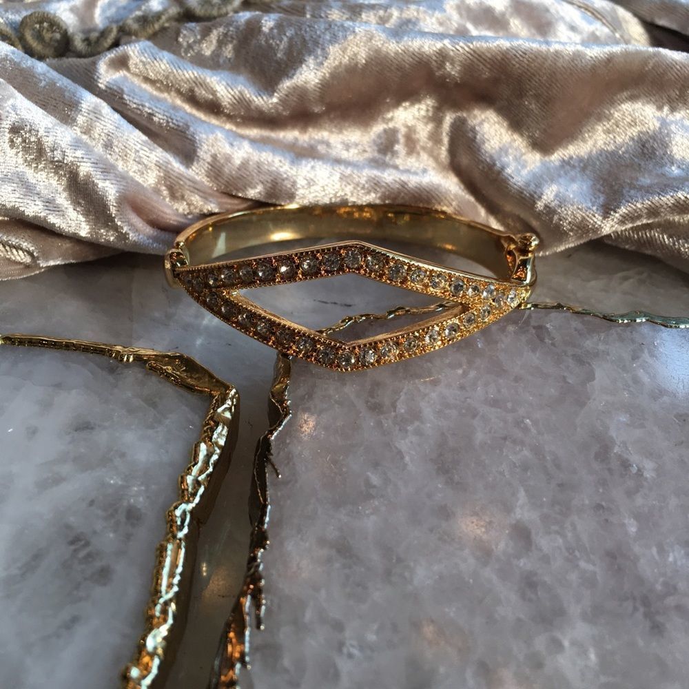 Diamond Shaped Bracelet!  - Picture 16 of 16